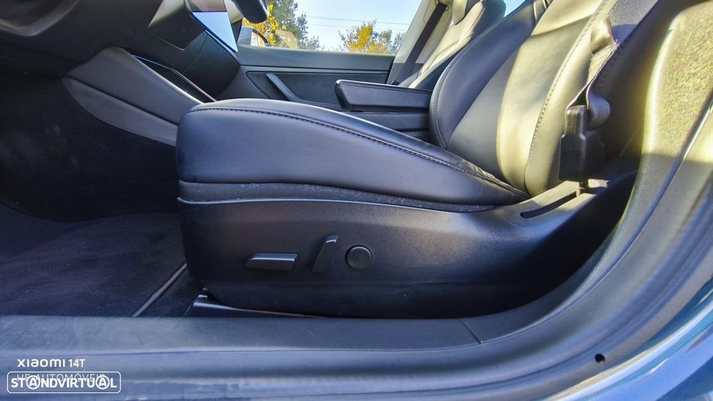 Tesla Model 3 Long Range AWD Dual Motor - 32