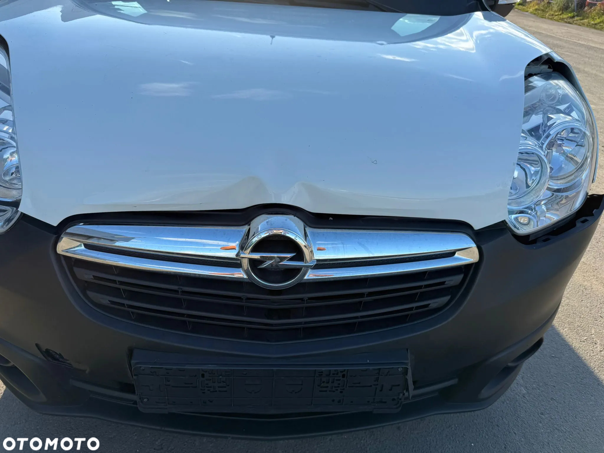 Opel COMBO - 12