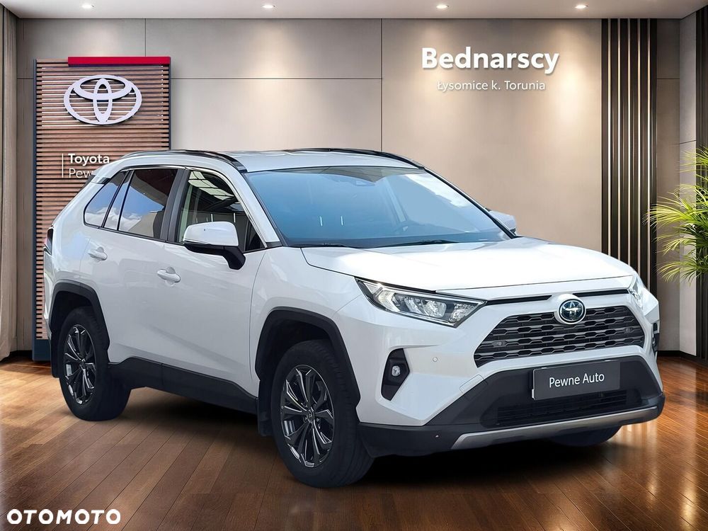 Toyota RAV4 - 8