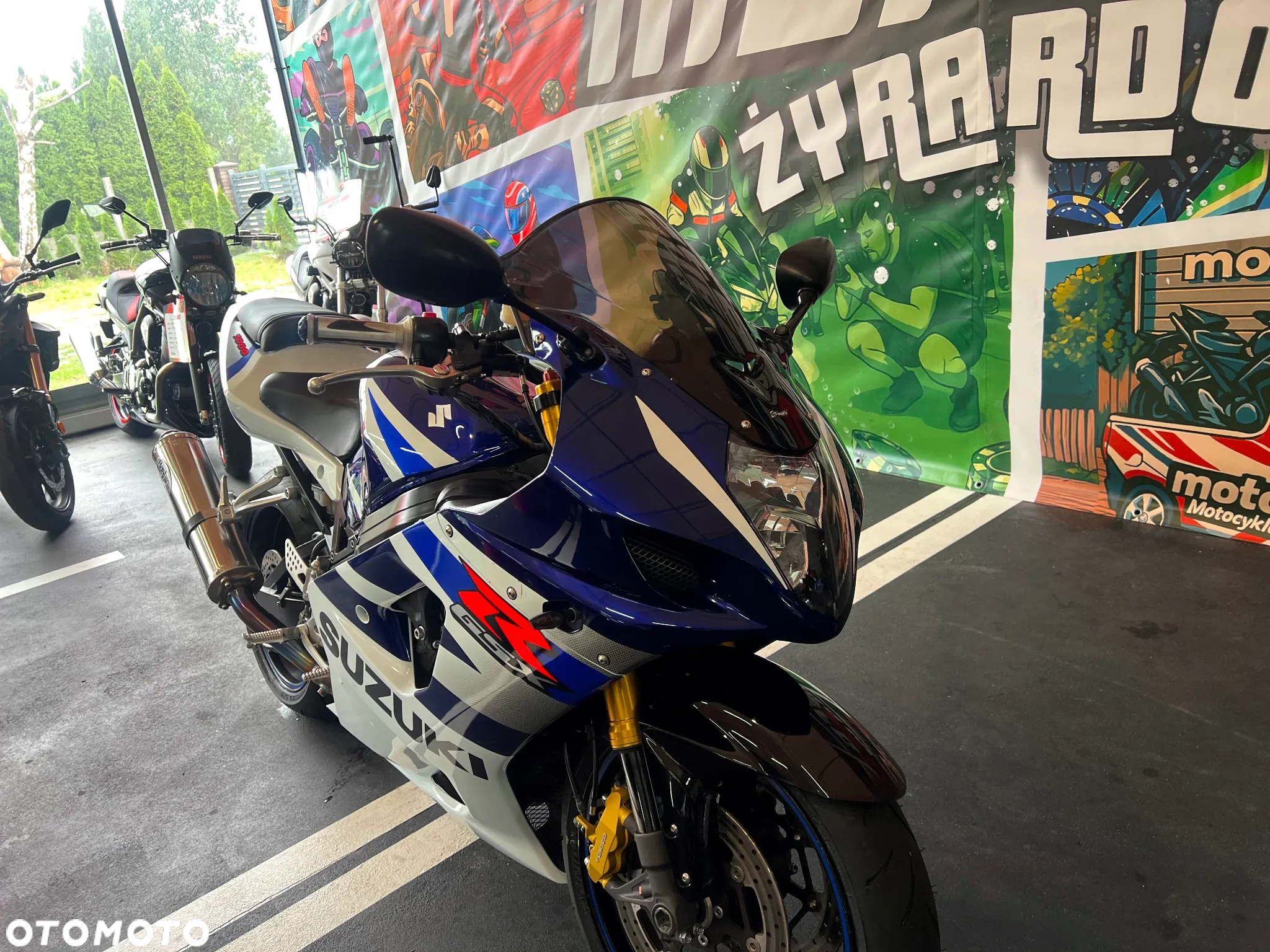Suzuki GSX-R - 4