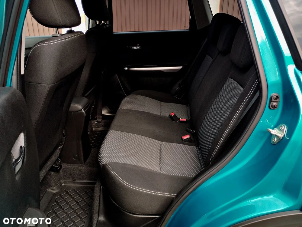 Suzuki Vitara - 21