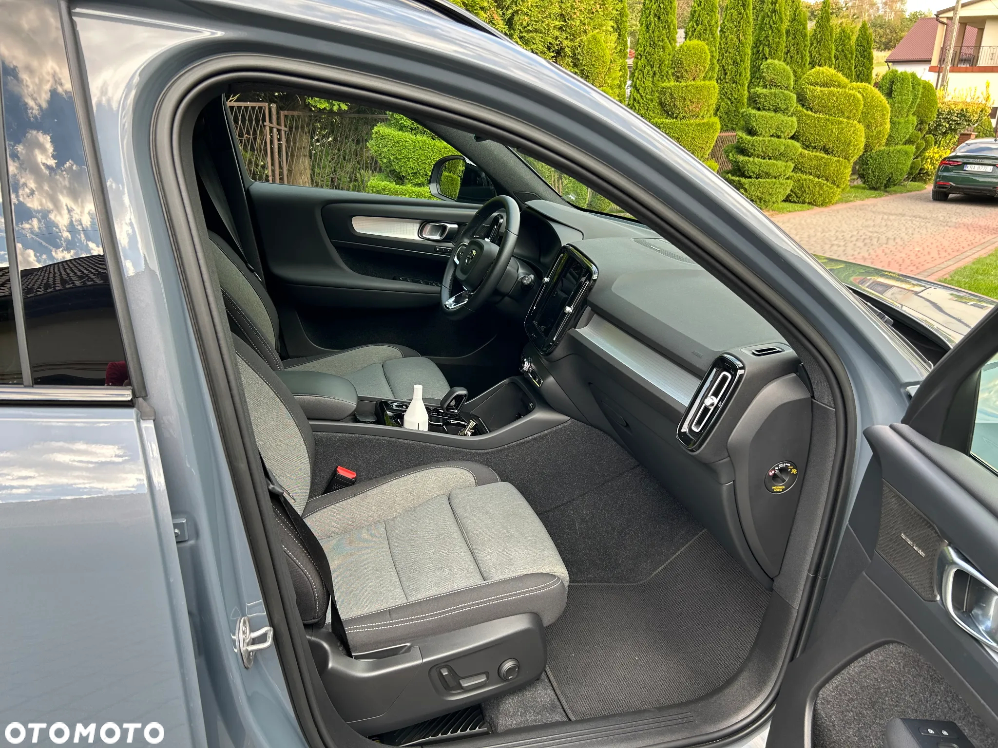 Volvo XC 40 T4 Plug-In Hybrid Plus Dark - 16