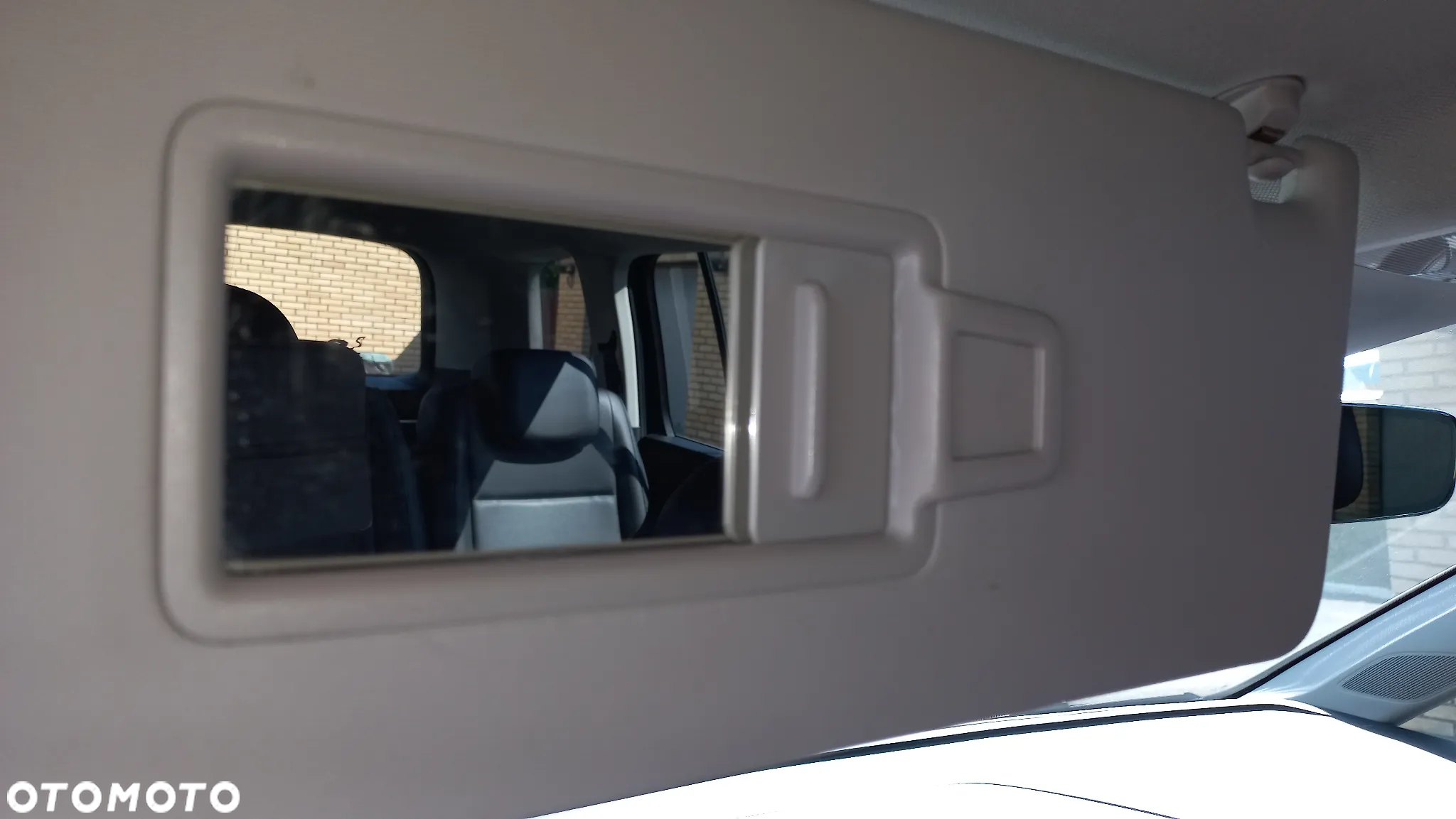 Volkswagen Touran - 7