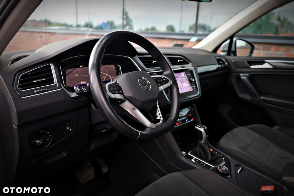 Volkswagen Tiguan 2.0 TDI SCR 4Mot Elegance DSG - 17