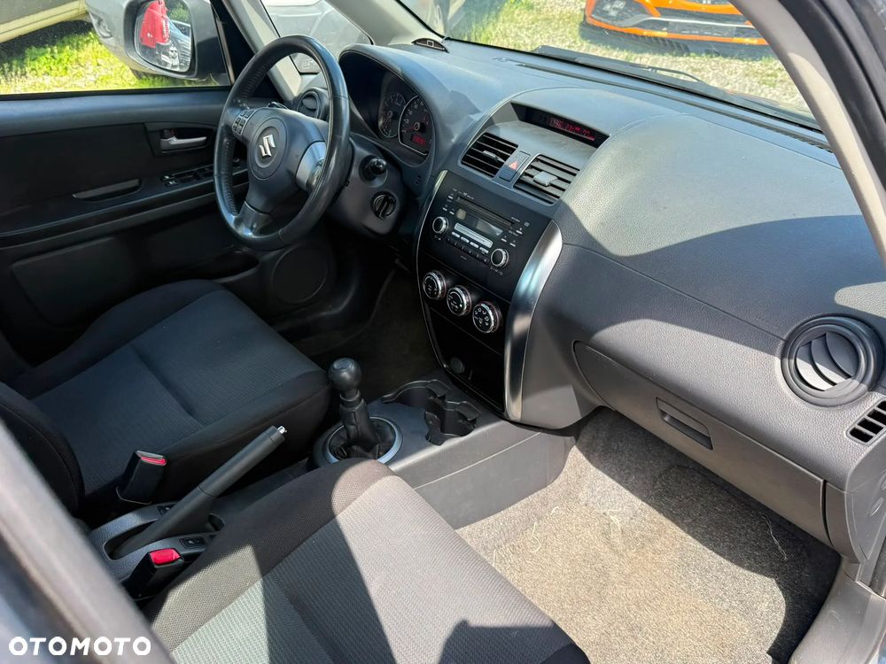 Suzuki SX4 1.6 GLX / Comfort - 15