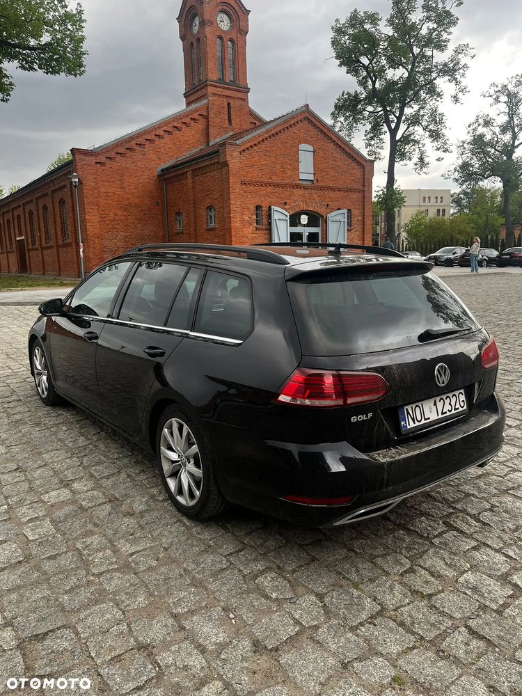 Volkswagen Golf - 9