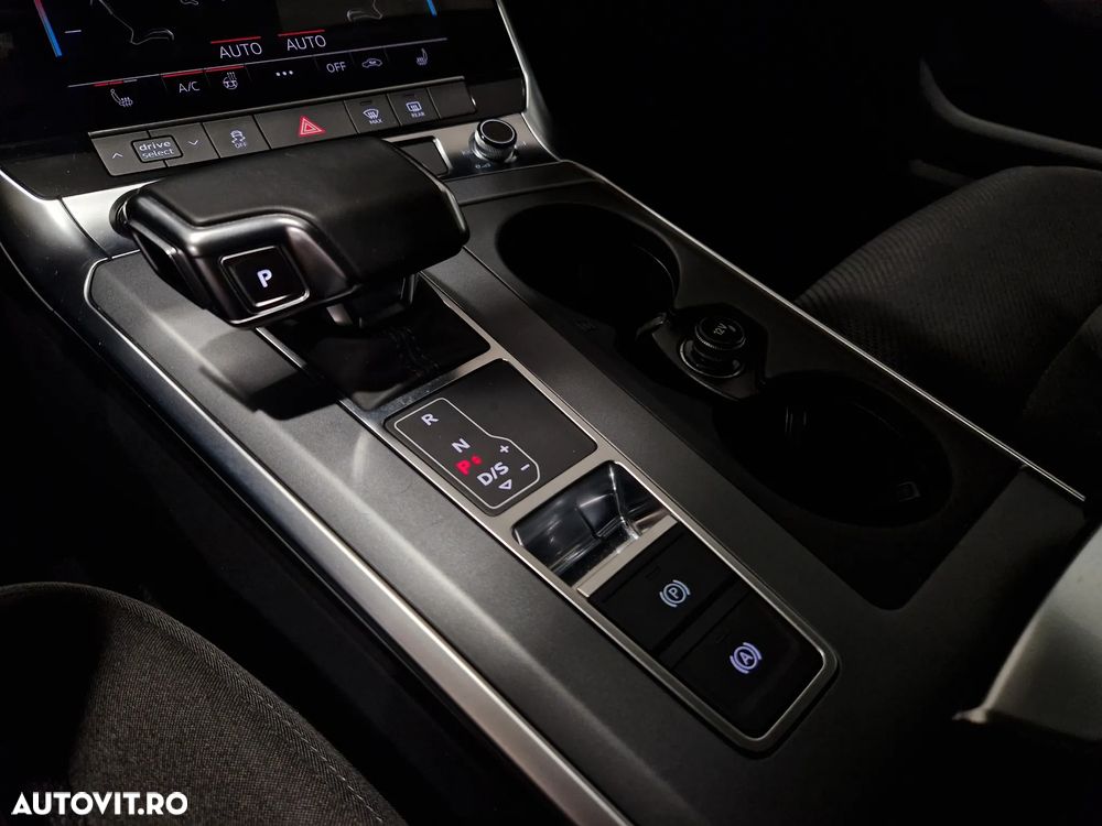 Audi A6 Avant 40 TDI quattro S tronic - 22