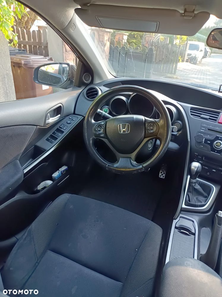 Honda Civic 1.4 i-VTEC Comfort 40 Jahre Edition - 8