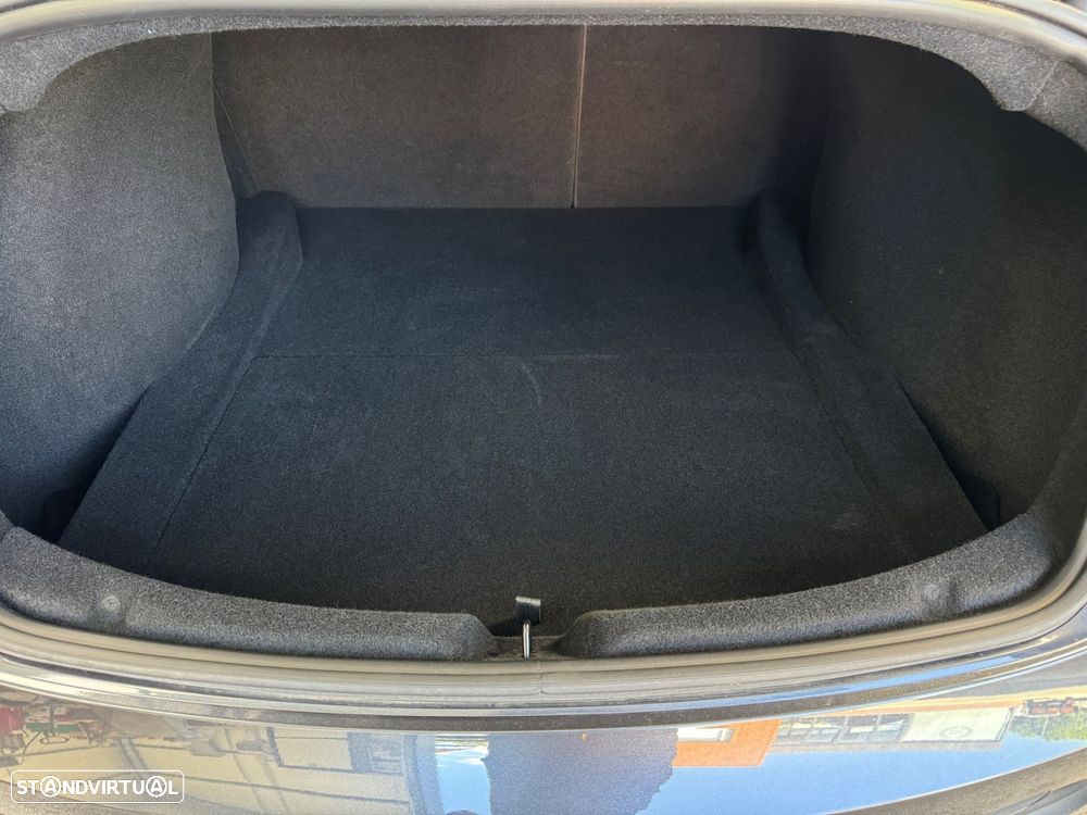Tesla Model 3 Tração Traseira Premium - 58