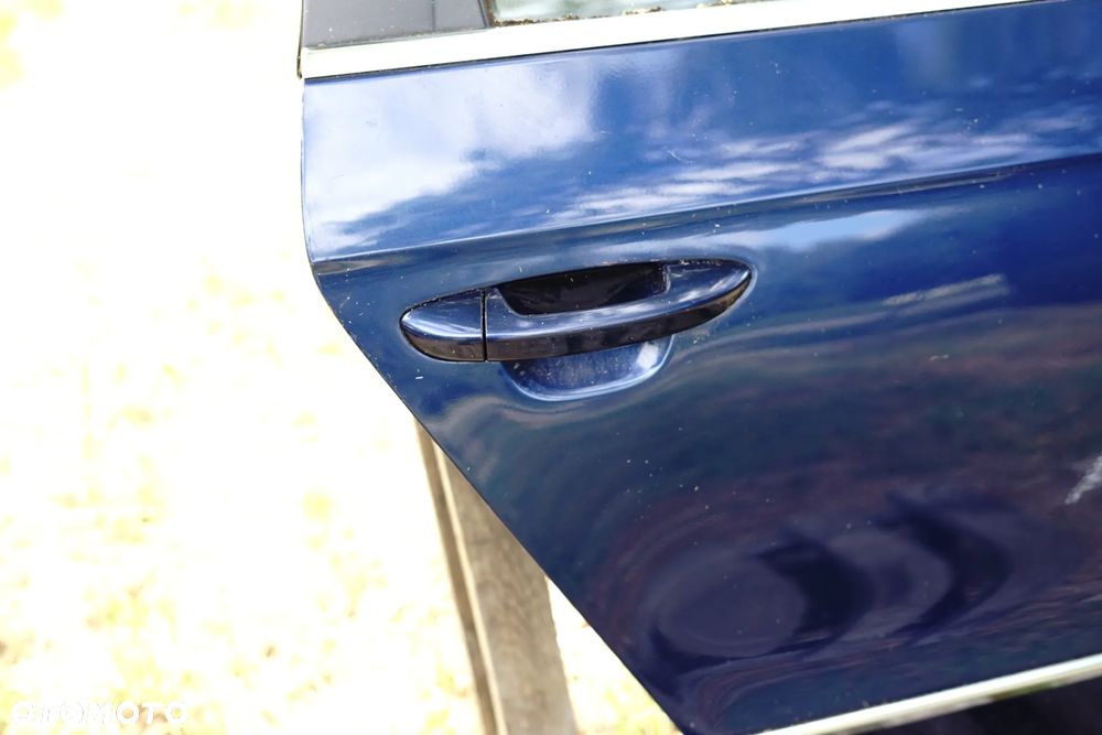 Drzwi tył tylne prawe VW Passat B6 Kombi LD5Q - 3