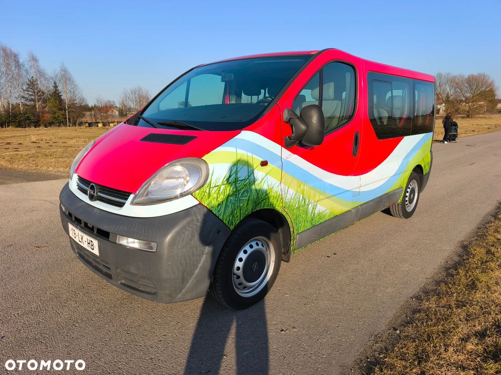 Opel Vivaro - 8