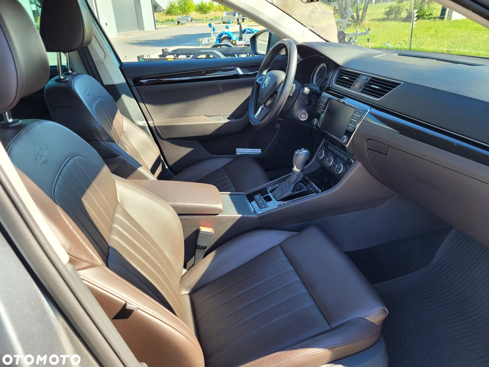 Skoda Superb 2.0 TDI 4x4 L&K DSG - 4