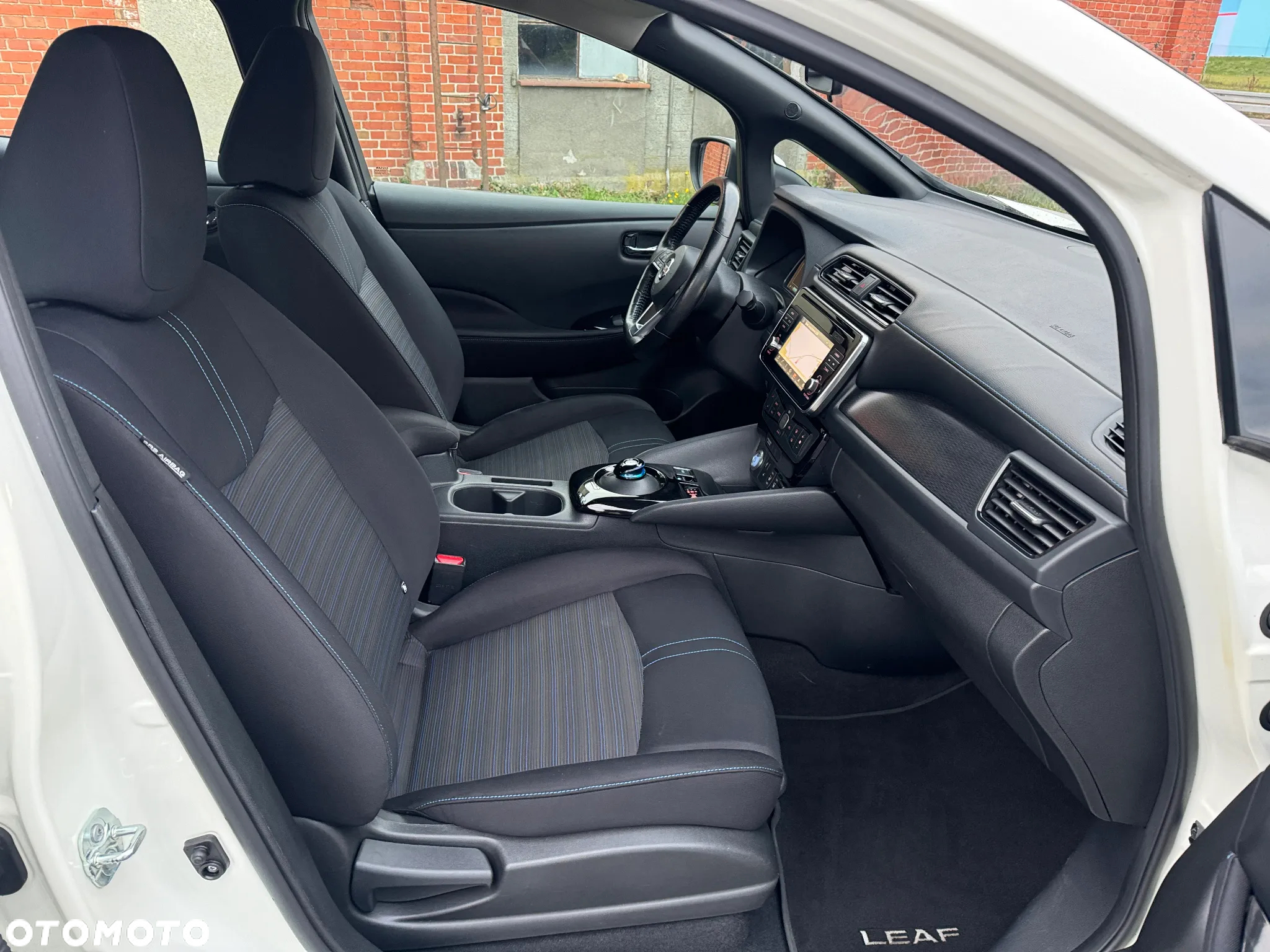 Nissan Leaf 40 kWh N-Connecta - 10
