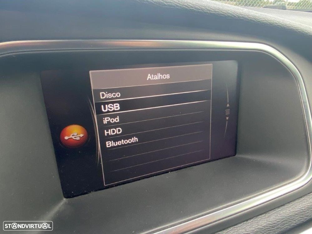 Volvo V40 1.5 T3 Sport Edition R Geartronic - 23