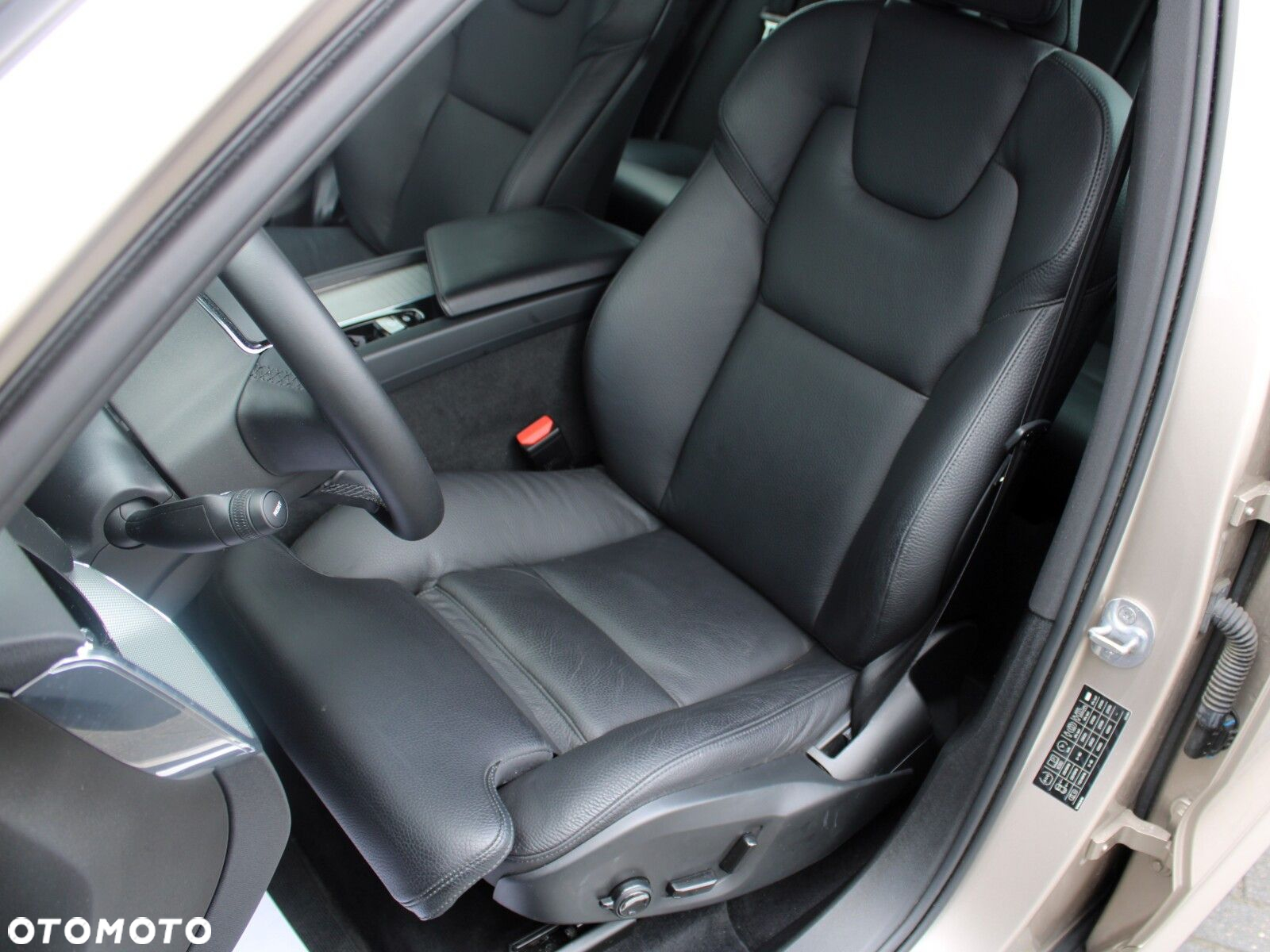 Volvo XC 60 - 14