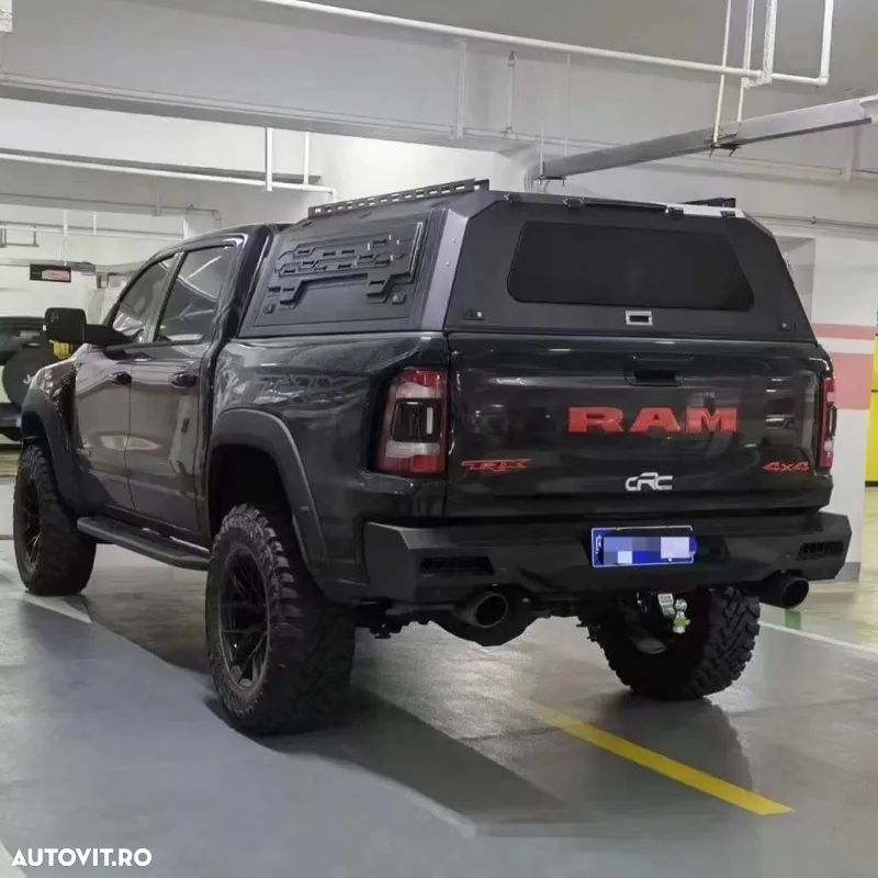 Dodge RAM - 8