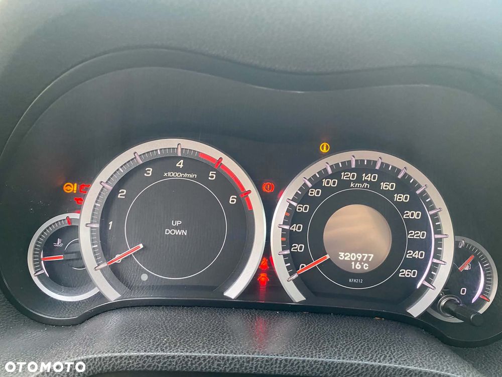 Honda Accord 2.2d Executive Nav+ACC - 11