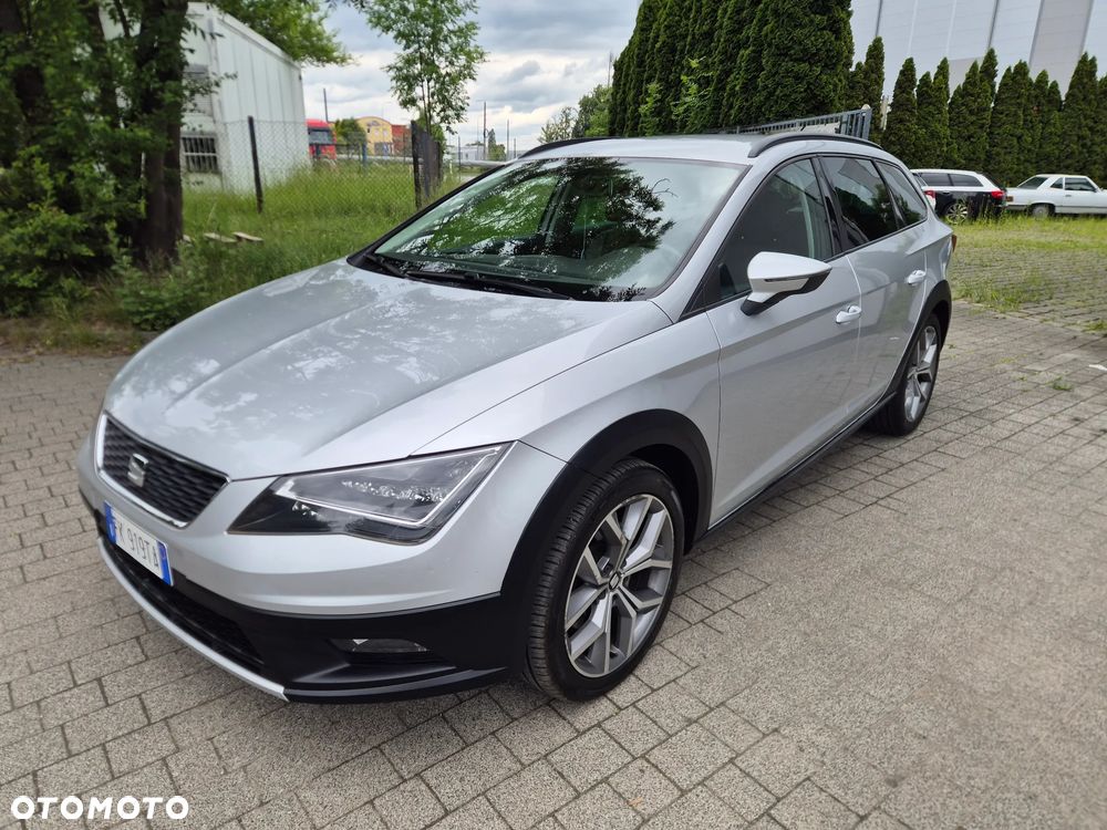 Seat Leon 2.0 TDI DPF Start&Stop DSG XCELLENCE - 1