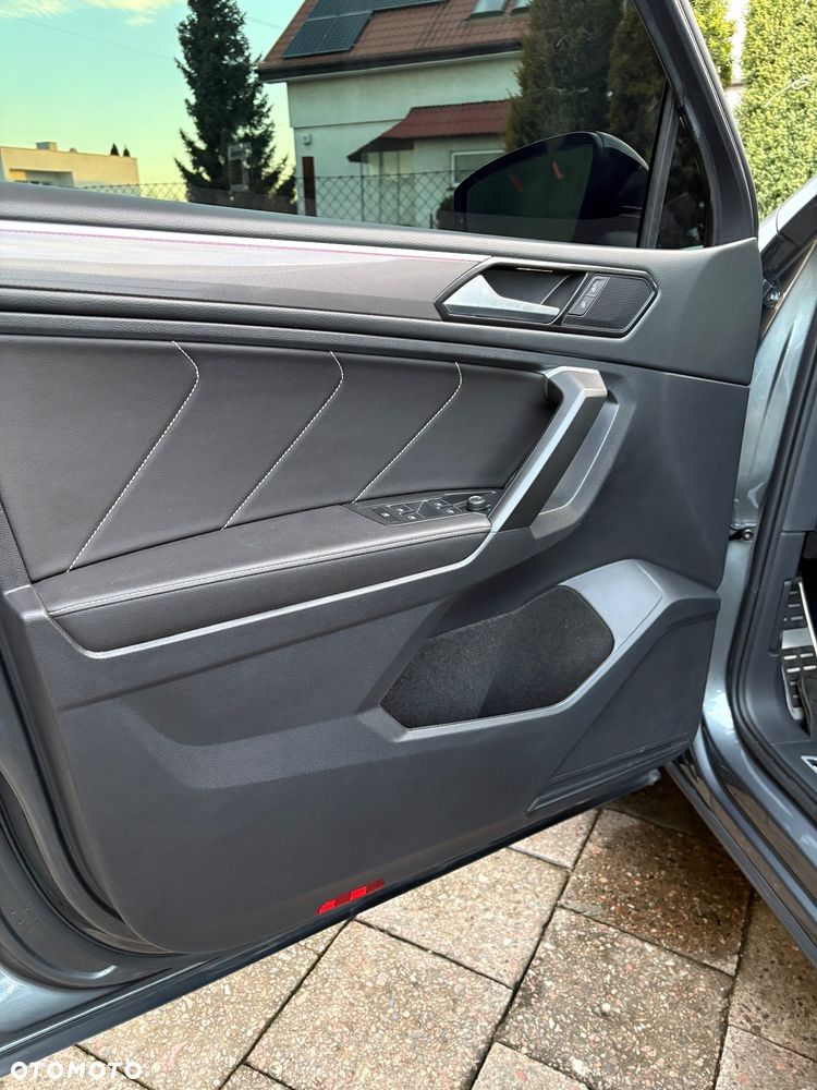 Volkswagen Tiguan - 10