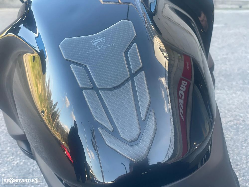 Ducati Diavel V4 - 10