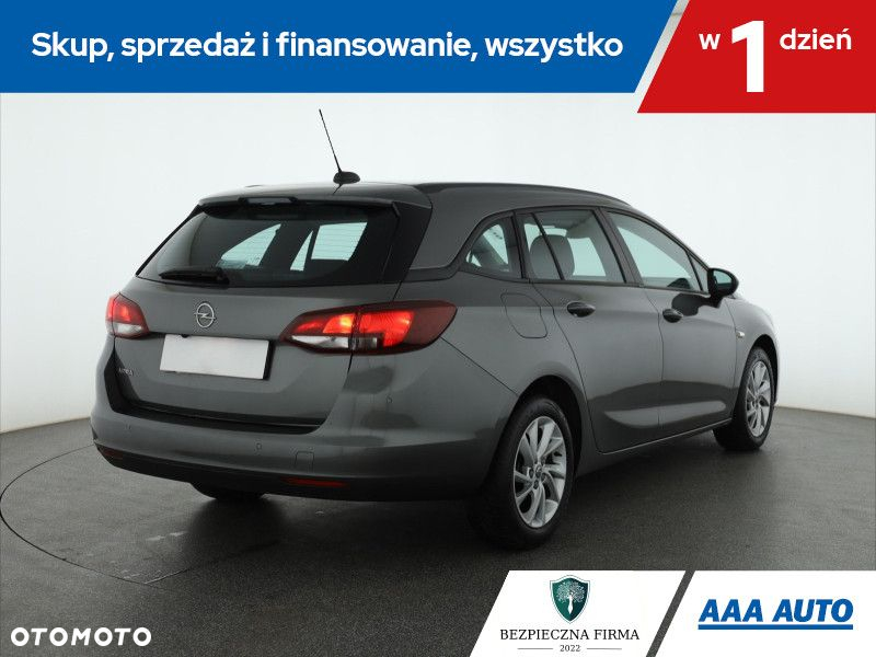 Opel Astra - 6