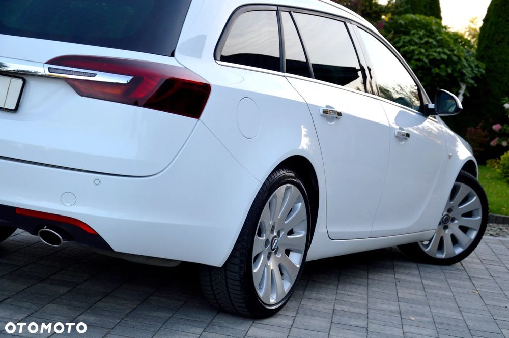 Opel Insignia - 18