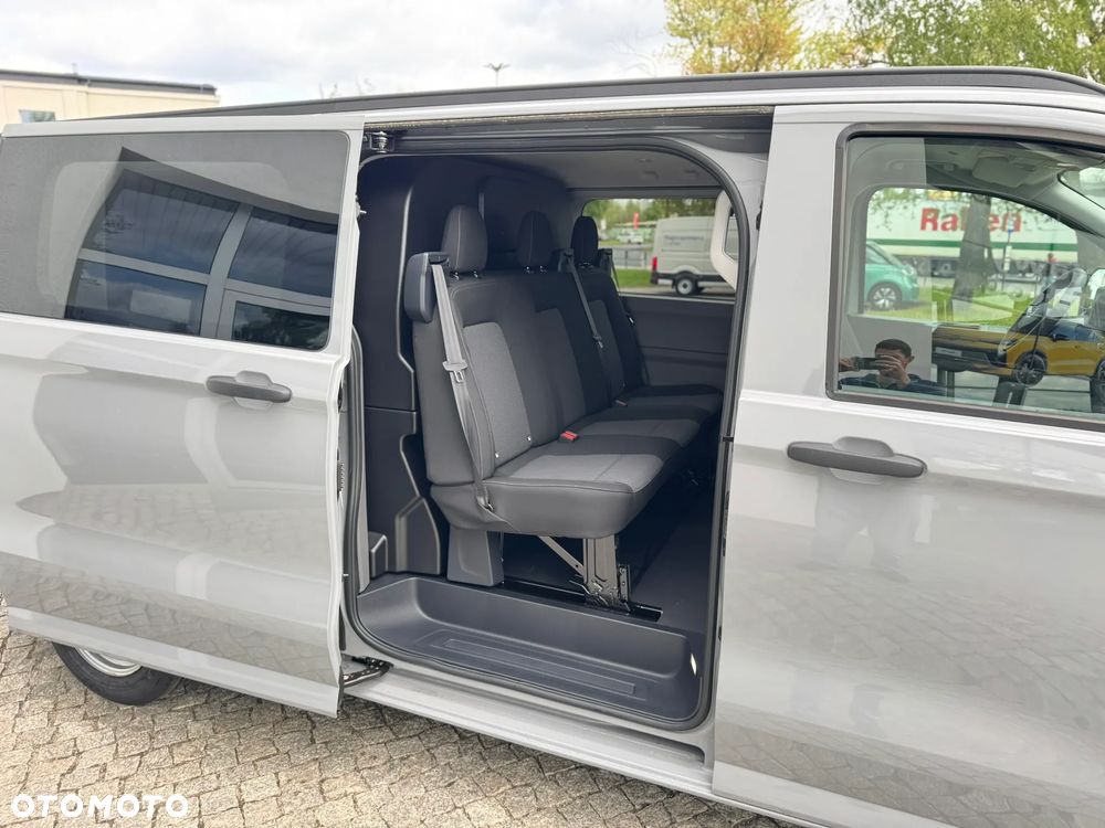 Volkswagen Nowy Transporter Plus - 8