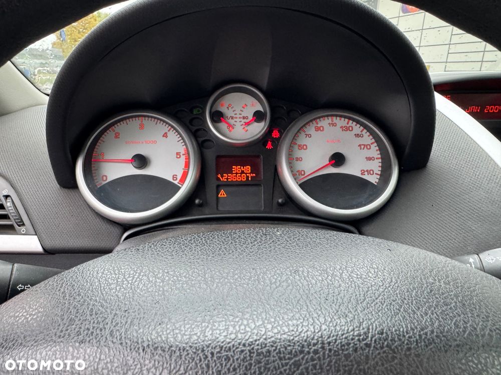 Peugeot 207 1.6 HDi Presence - 11