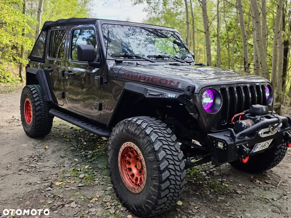 Jeep Wrangler - 1