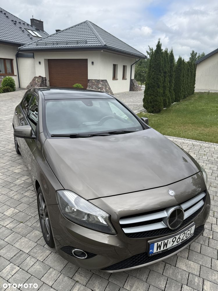 Mercedes-Benz Klasa A 180 (BlueEFFICIENCY) 7G-DCT Urban - 17
