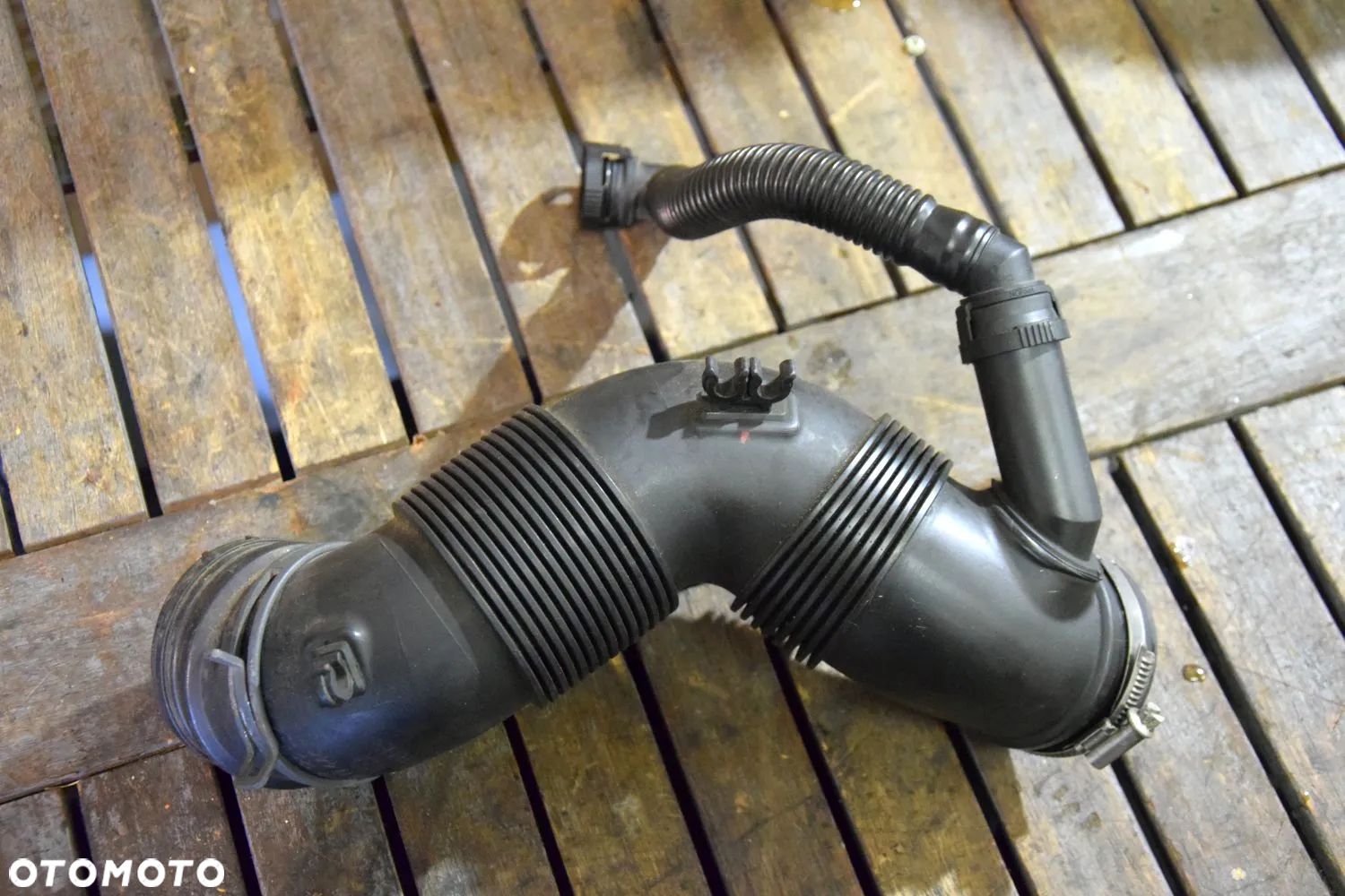 AUDI A3 8P LIFT 08-12 1.6 TDI Przewód dolotu 3C0129654M - 1