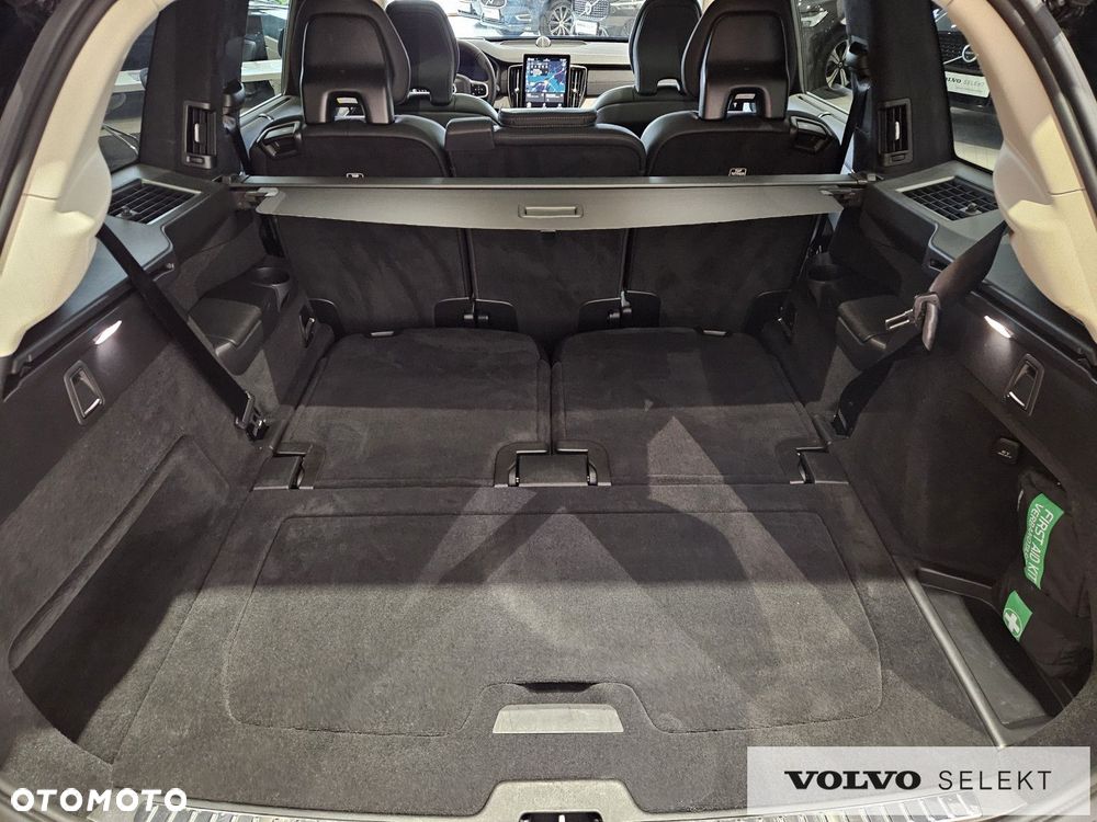 Volvo XC 90 - 39