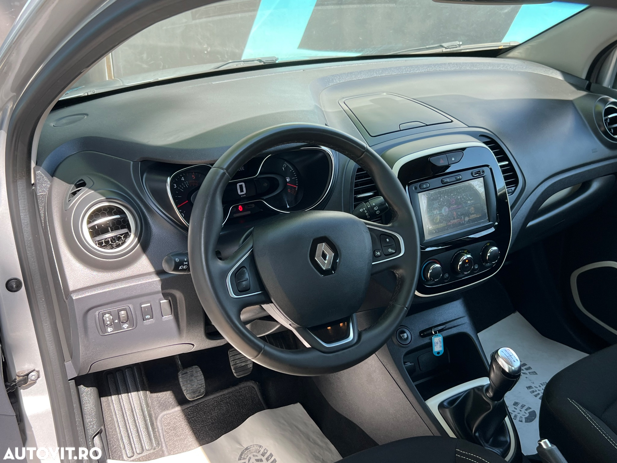 Renault Captur dCi Dynamique - 10