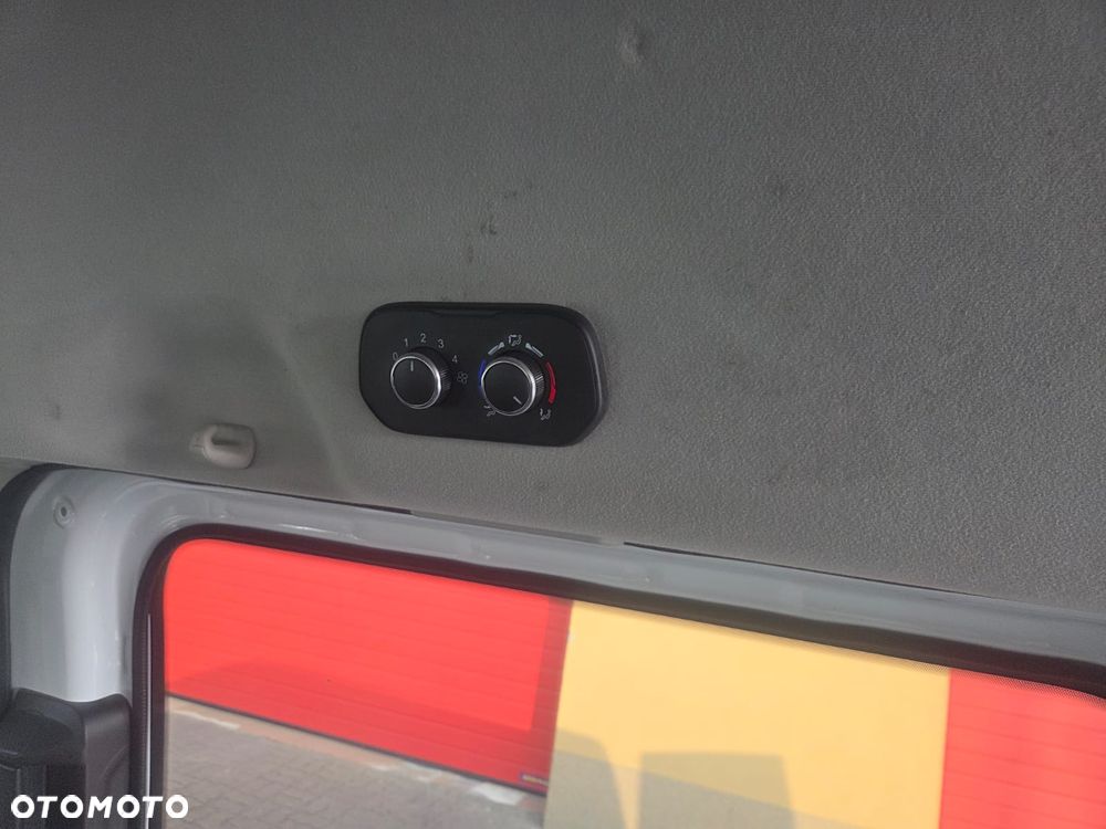 Ford Transit Custom L2H2 VA MH Basis - 13