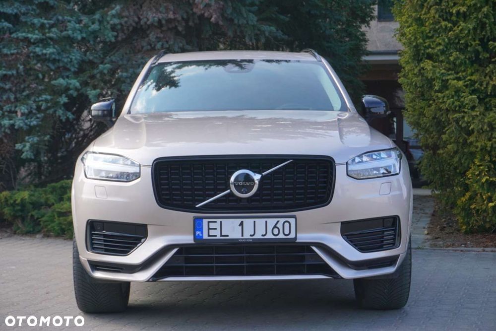 Volvo XC 90 - 7
