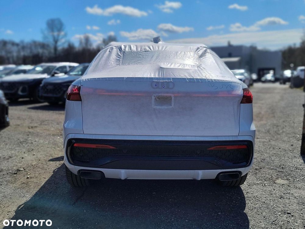 Audi Q5 Sportback - 5