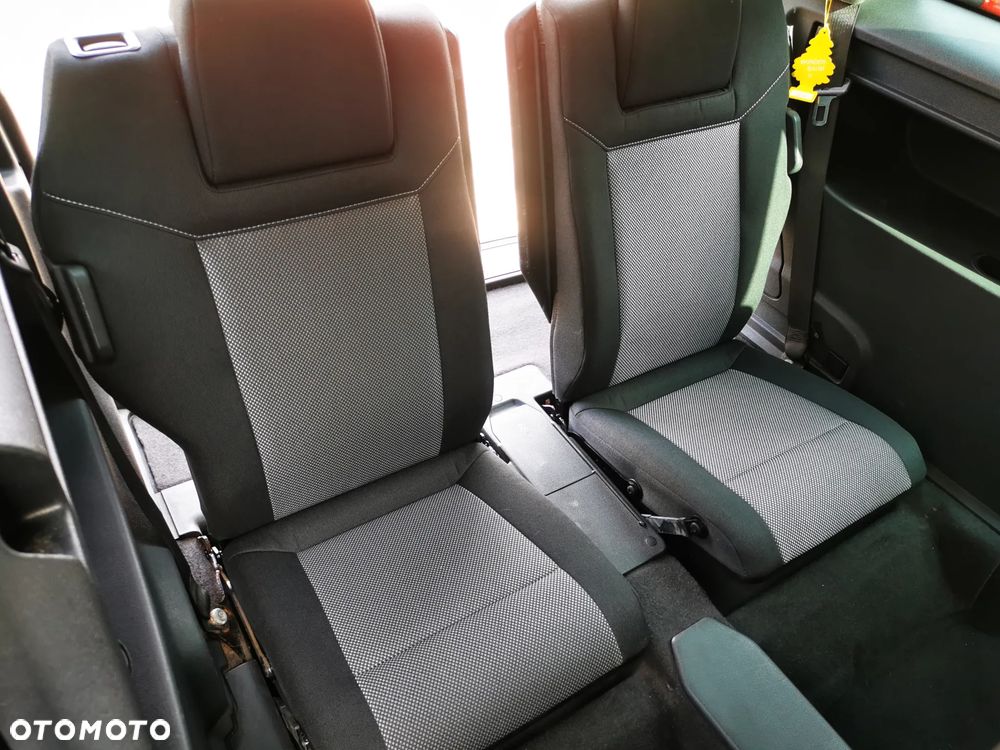 Opel Zafira 1.7 CDTI - 19