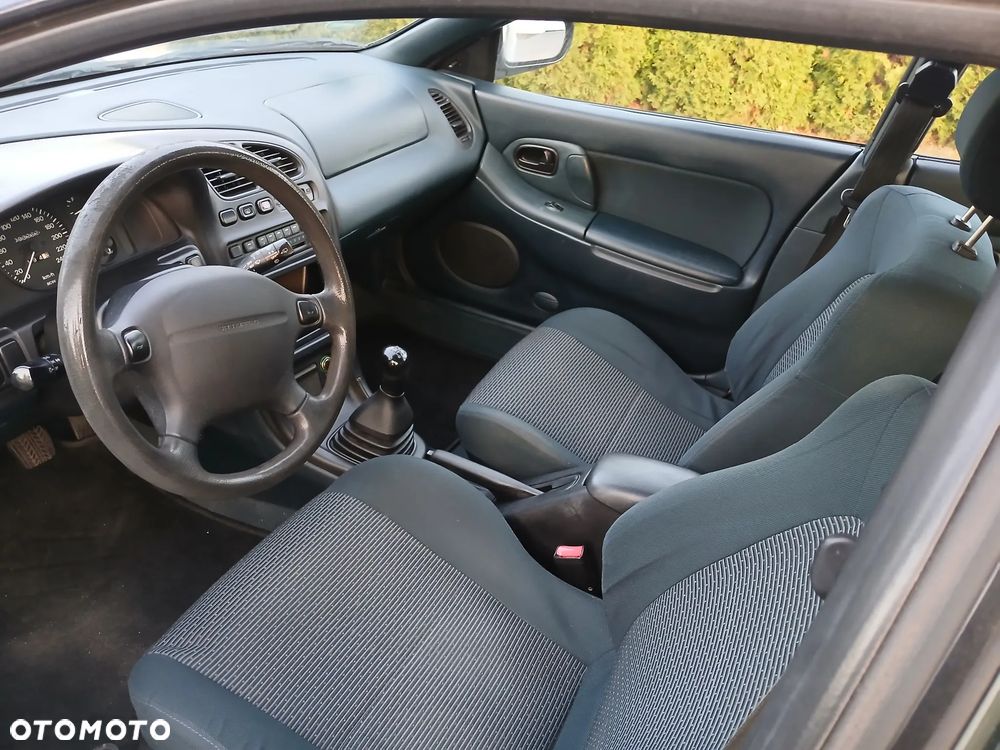 Mazda 323F 1.5 - 18