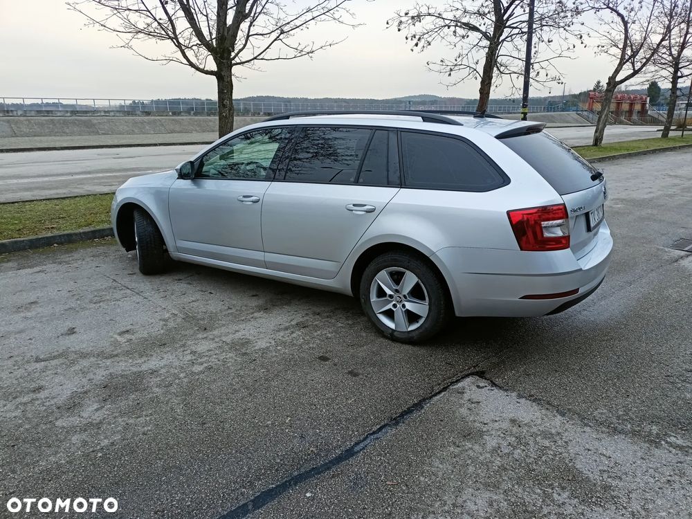 Skoda Octavia - 3