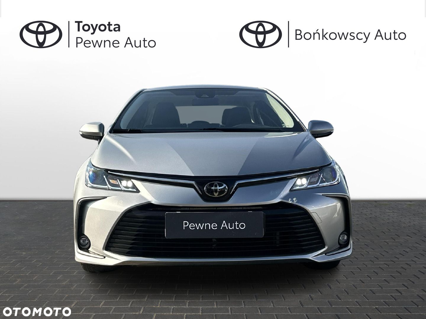 Toyota Corolla - 12