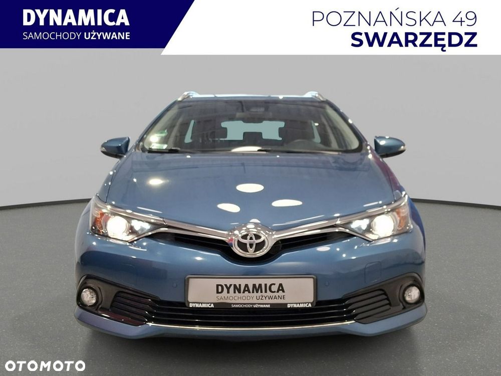 Toyota Auris - 3
