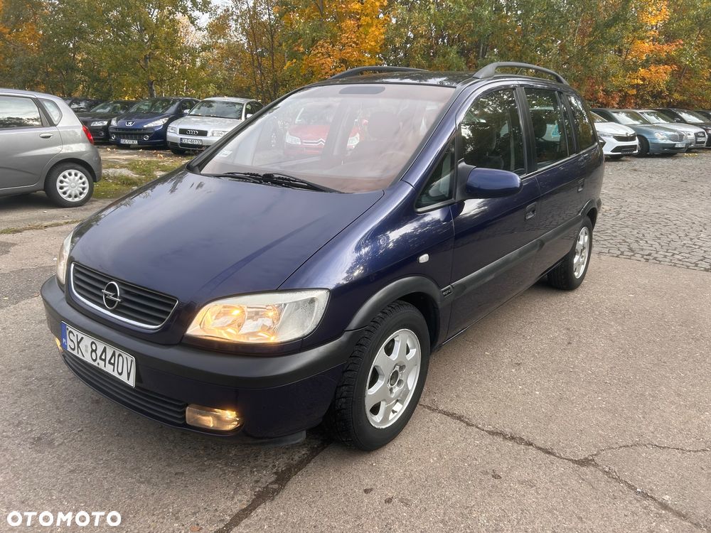 Opel Zafira 1.6 16V Base
