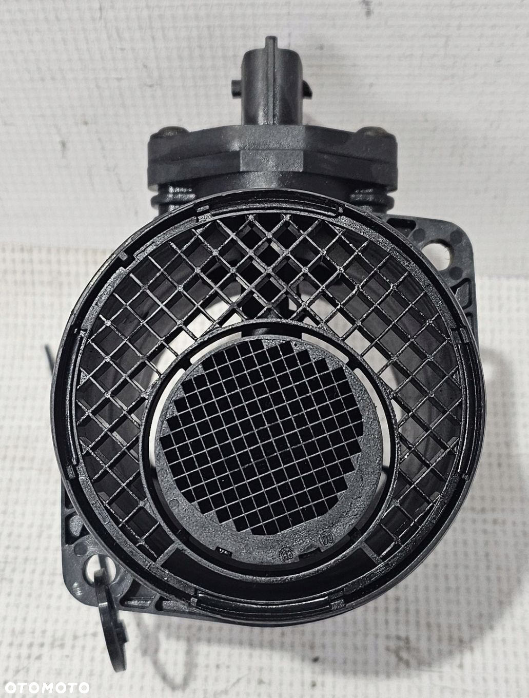 ORYGINALNY PRZEPŁYWOMIERZ HYUNDAI / KIA / SSANGYONG / OPEL - 6650943048 - 3