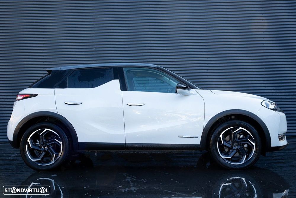 DS DS3 Crossback E-Tense Roofs of Paris - 5