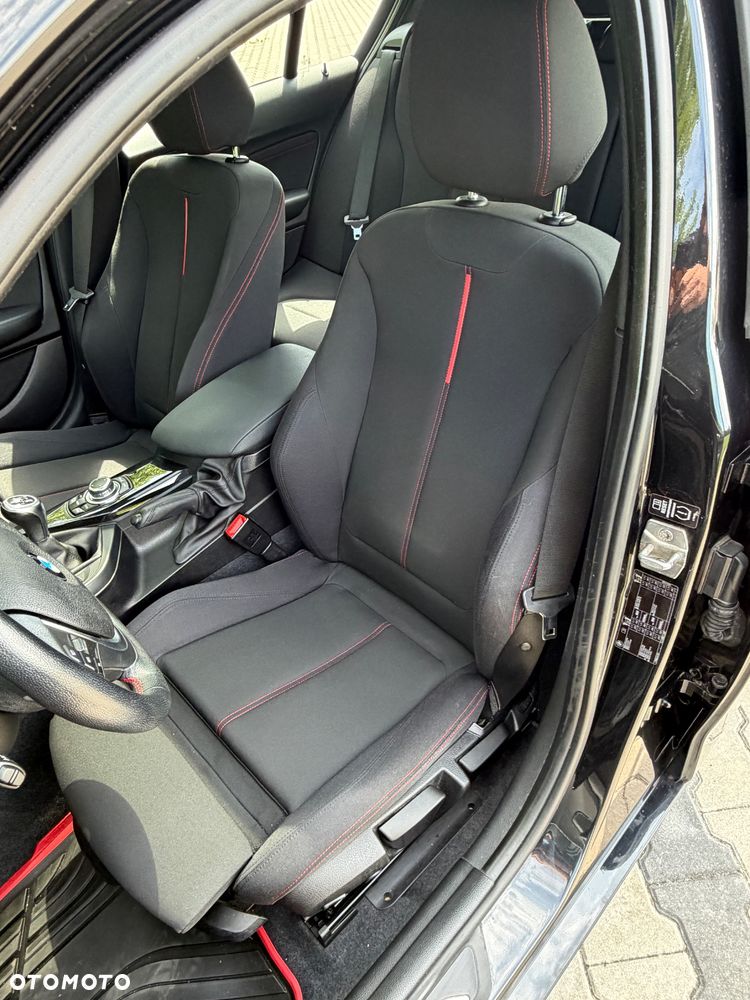 BMW Seria 1 120d Sport Line - 15