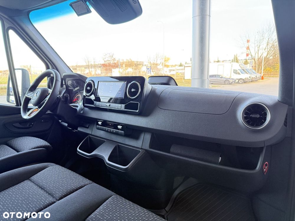 Mercedes-Benz Sprinter 519 CDI izoterma, agregat - 9
