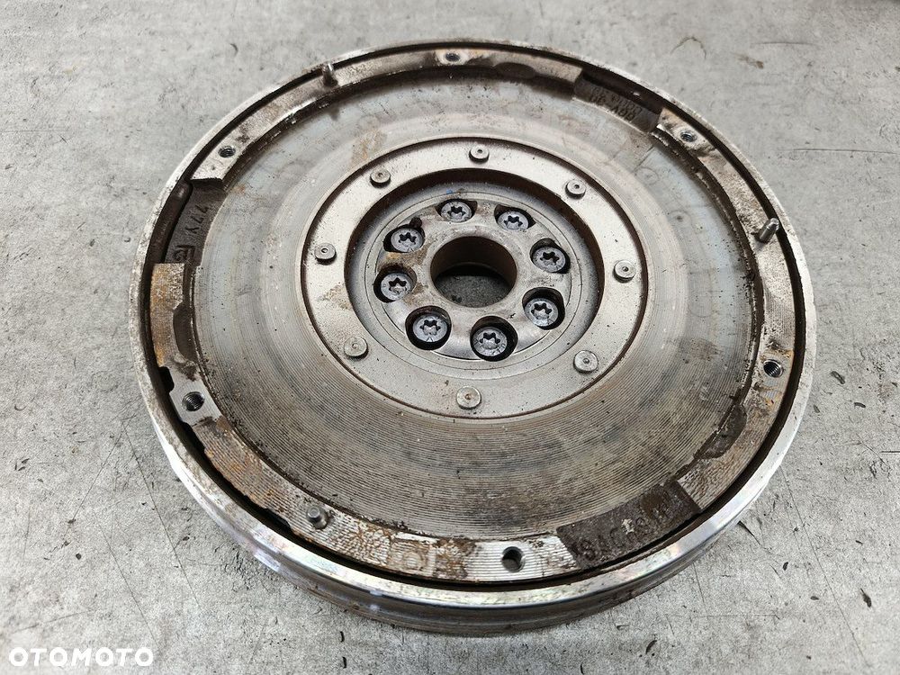 KOŁO DWUMASOWE KOMPLETNE VOLVO V50 2294000111 3082001751 GGV-30  000039 - 3