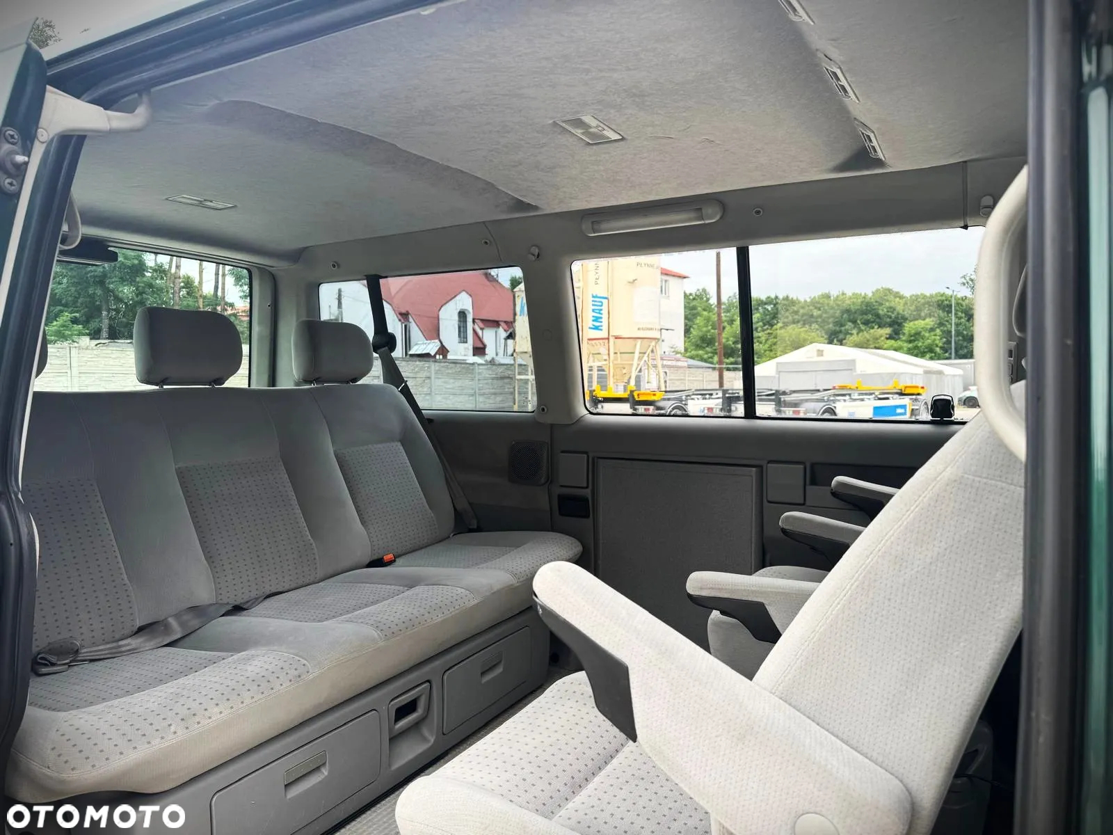 Volkswagen Transporter - 6