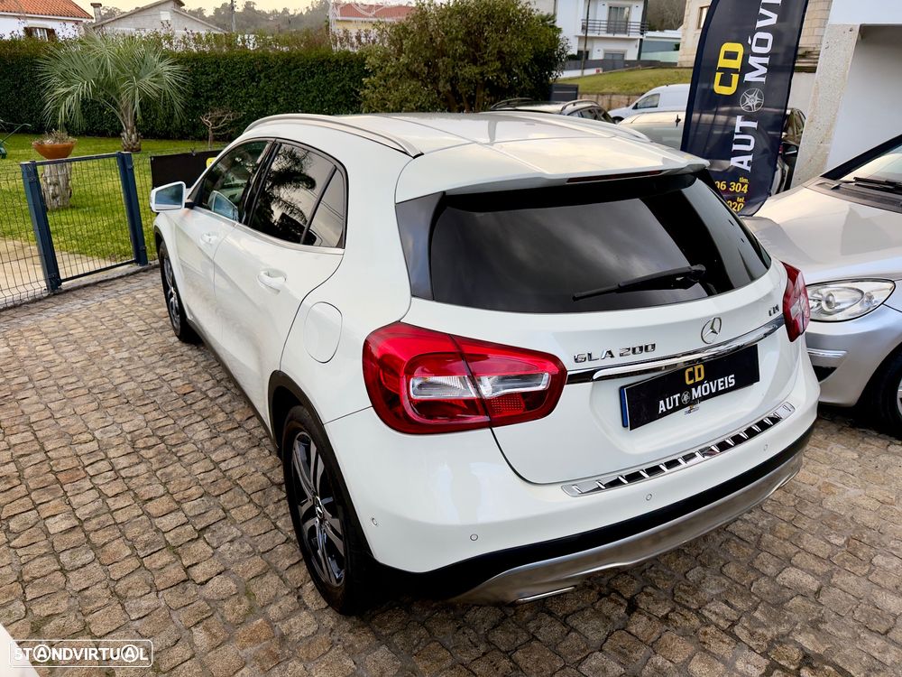 Mercedes-Benz GLA 200 CDI Urban - 20