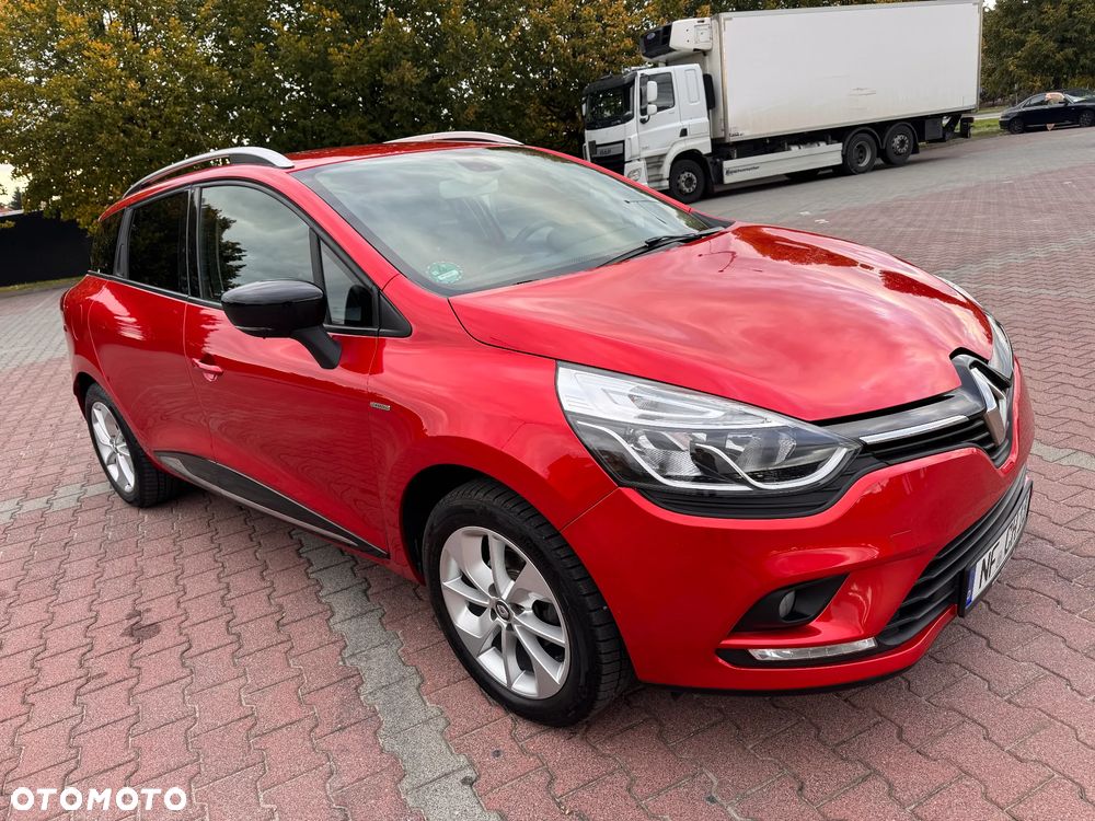 Renault Clio - 19